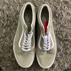 Men size 13 Ol Skool vans low top suede dull green